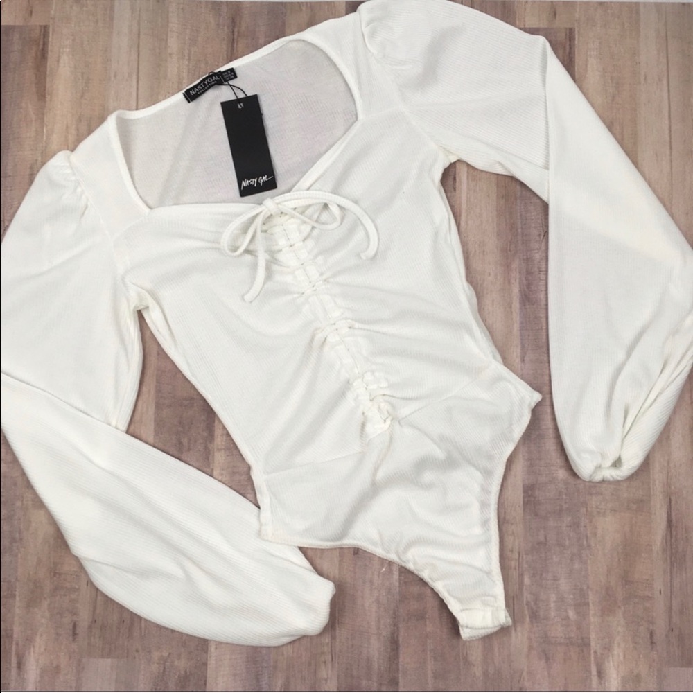 Nasty Gal White Ruched Sweetheart Bodysuit Size 4